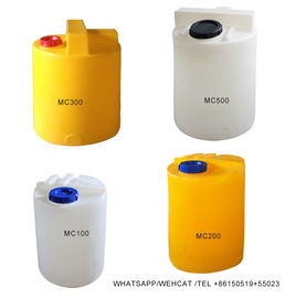 Roto moldou o tanque químico do Hdpe do Pe com as bombas de dose verificáveis e o Agitatiors Mc100