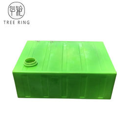 A utilidade portátil de Rectangualr dos produtos da cor verde 500L Rotomolding confundiu os tanques de água do armazenamento para a solução dos cuidados com o carro